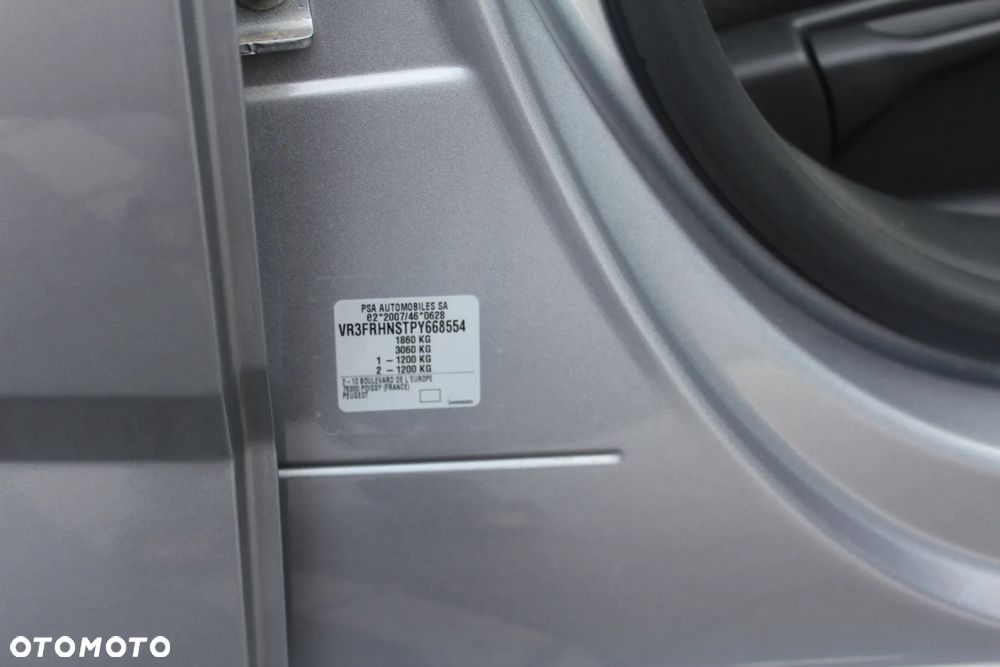 Peugeot 308 1.2 PureTech Active Pack S&S EAT8 - 7