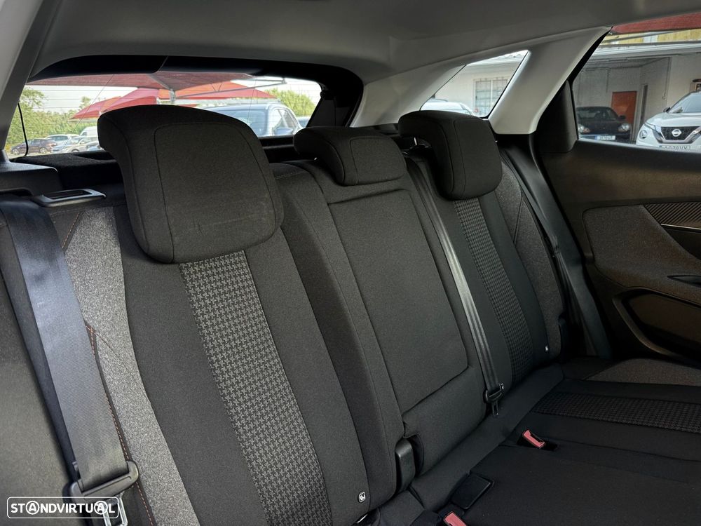 Peugeot 3008 1.5 BlueHDi Active Pack - 9