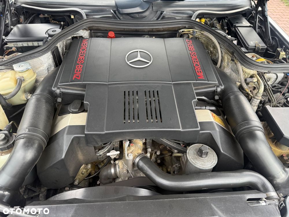 Mercedes-Benz W124 (1984-1993) - 12