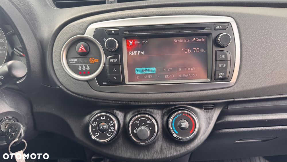 Toyota Yaris 1.3 VVT-i Luna - 36