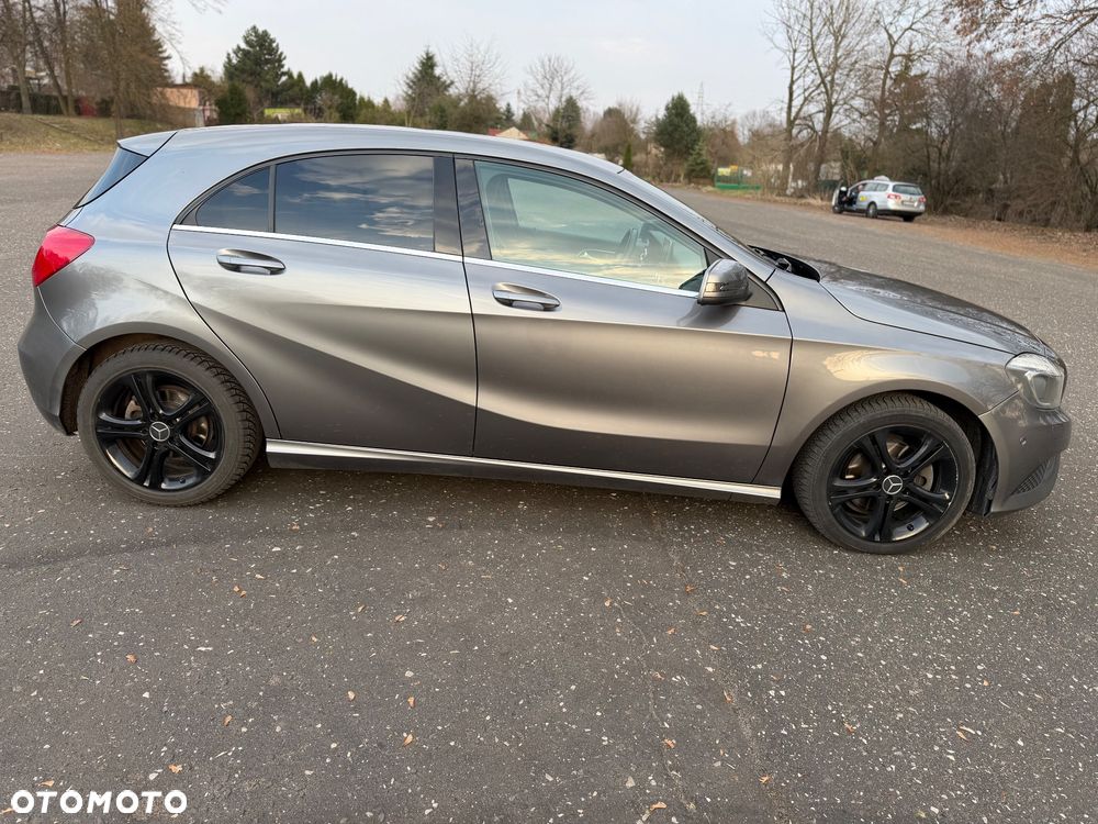 Mercedes-Benz Klasa A 200 CDI (BlueEFFICIENCY) 7G-DCT Urban - 6