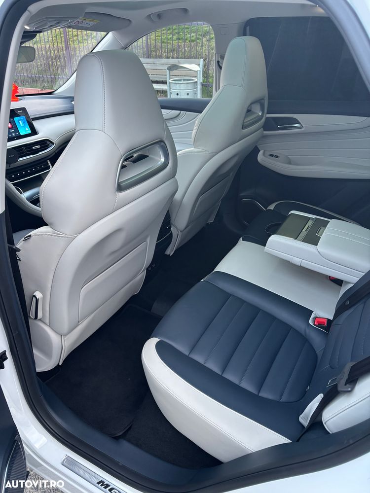 MG HS 1.5 T-GDi 7DCT Exclusive - 9