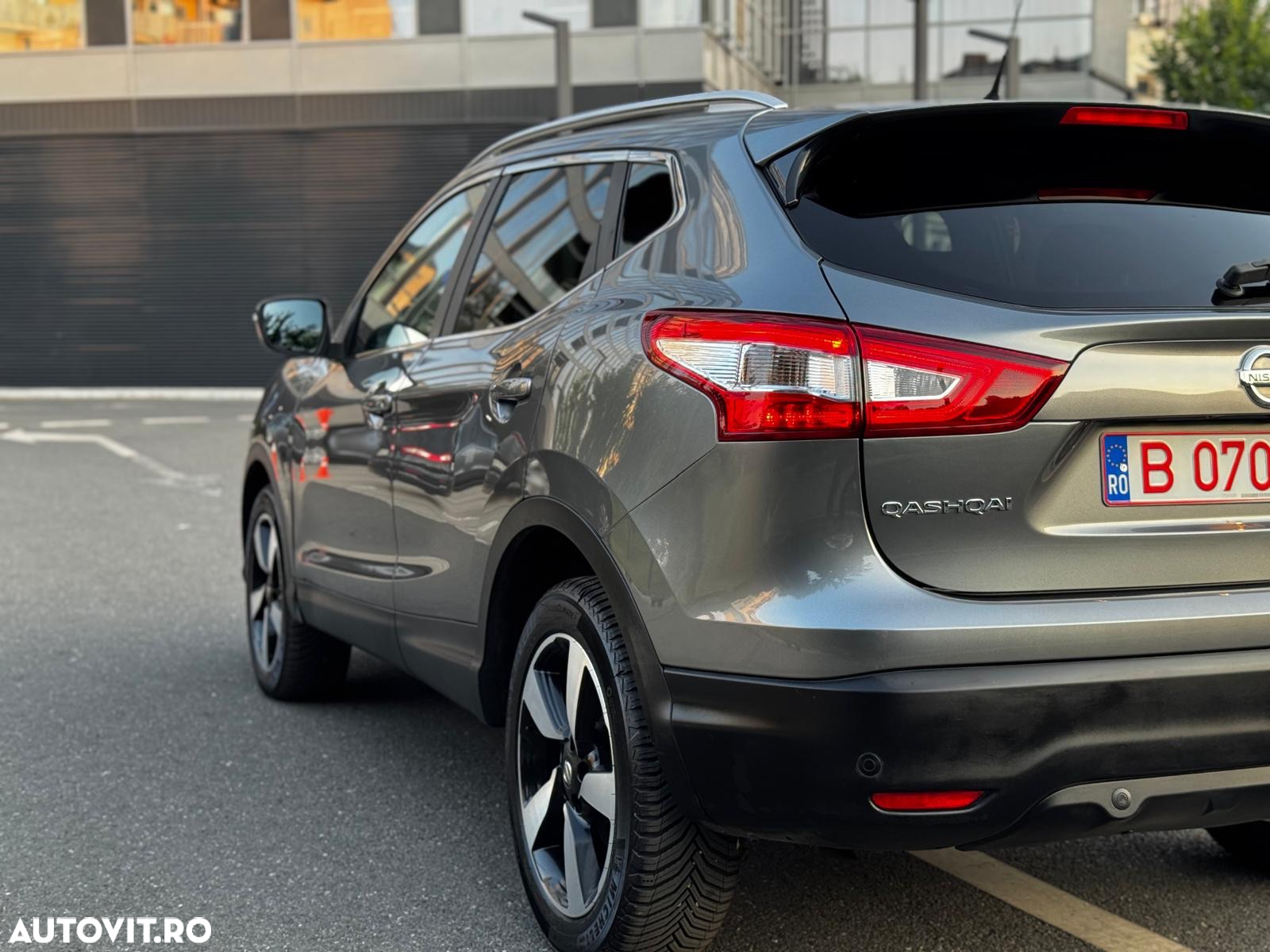 Nissan Qashqai - 4