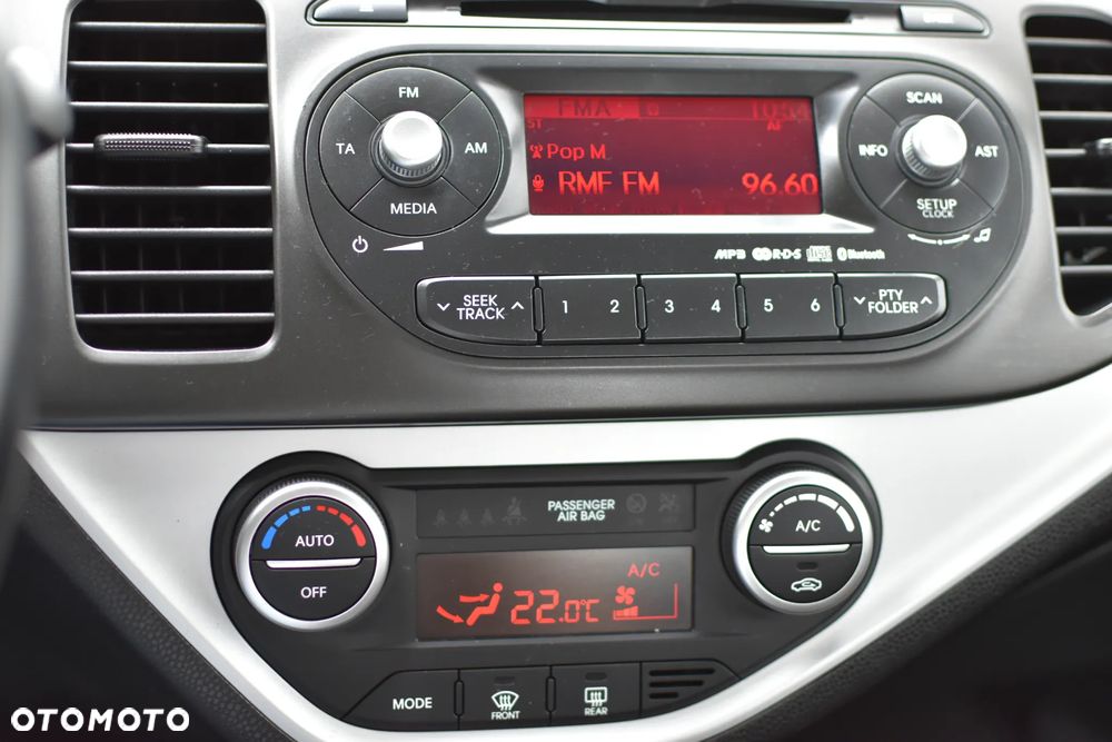 Kia Picanto 1.2 Dream Team Edition - 14