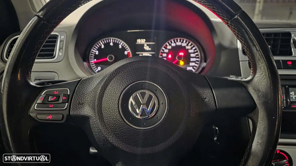 VW Polo 1.2 MATCH - 19