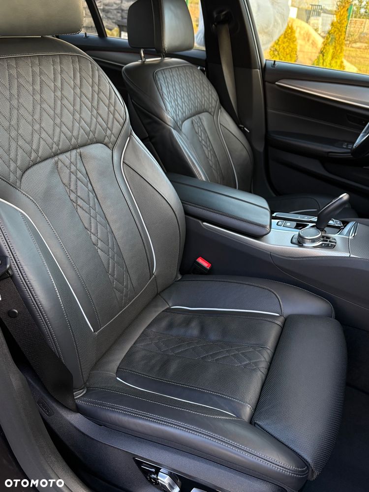 BMW Seria 5 540i xDrive M Sport sport - 10