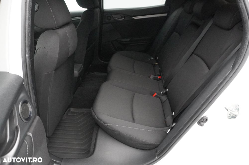 Honda Civic 1.5 VTEC Turbo CVT Sport - 10