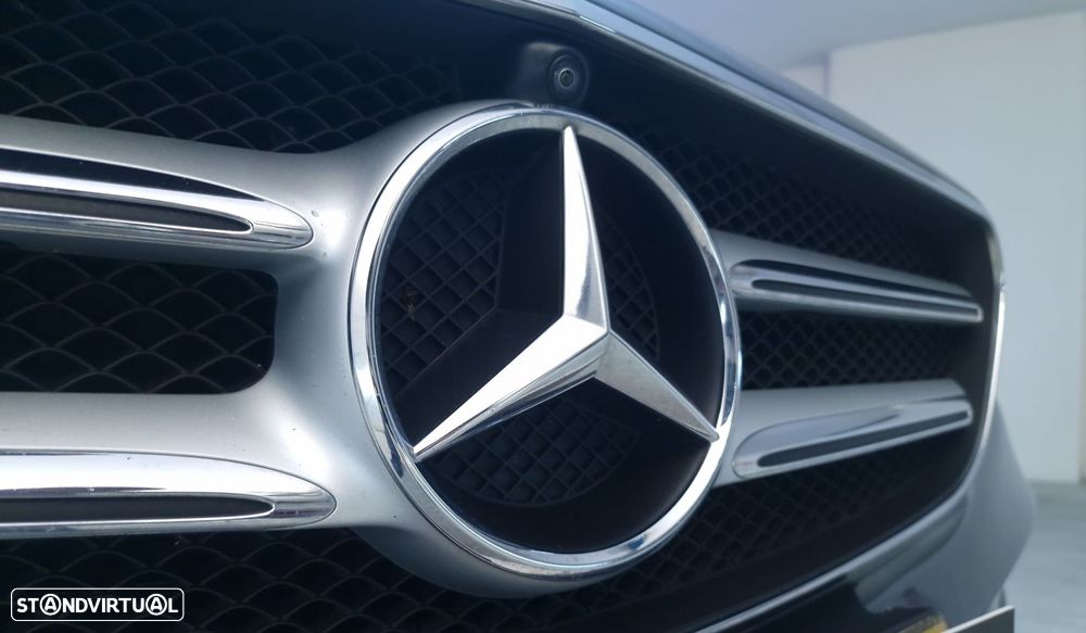 Mercedes-Benz E 220 d AMG Line - 5