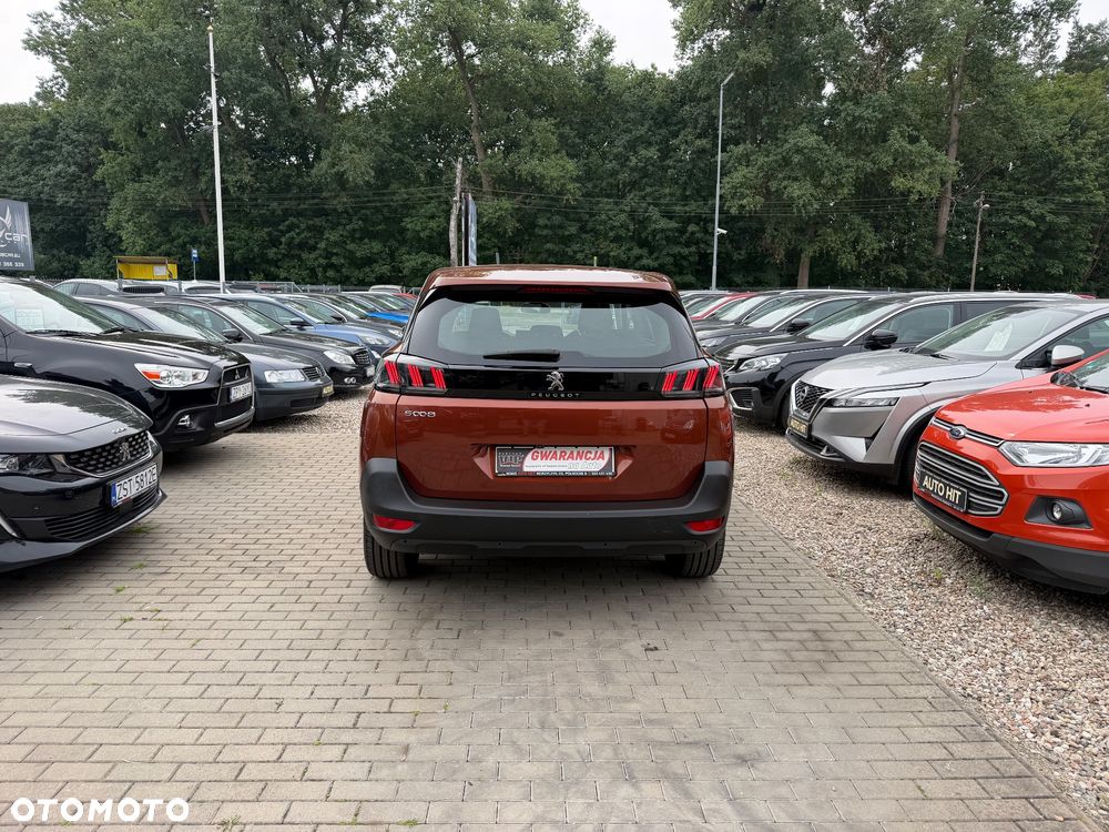 Peugeot 5008 - 14