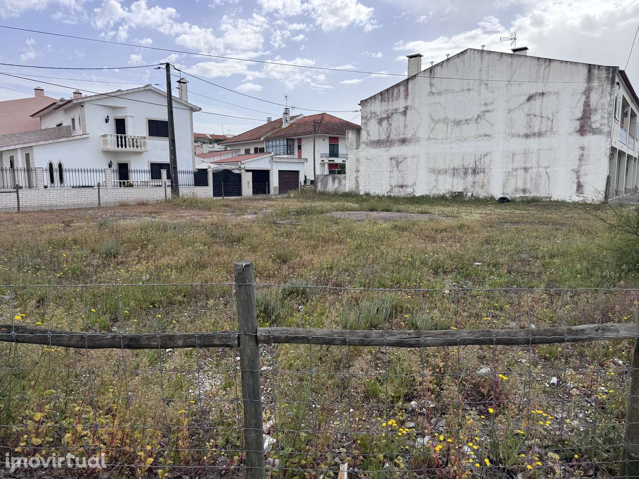 Terreno com Projecto em Fase de Licenciamento - Grande imagem: 4/6