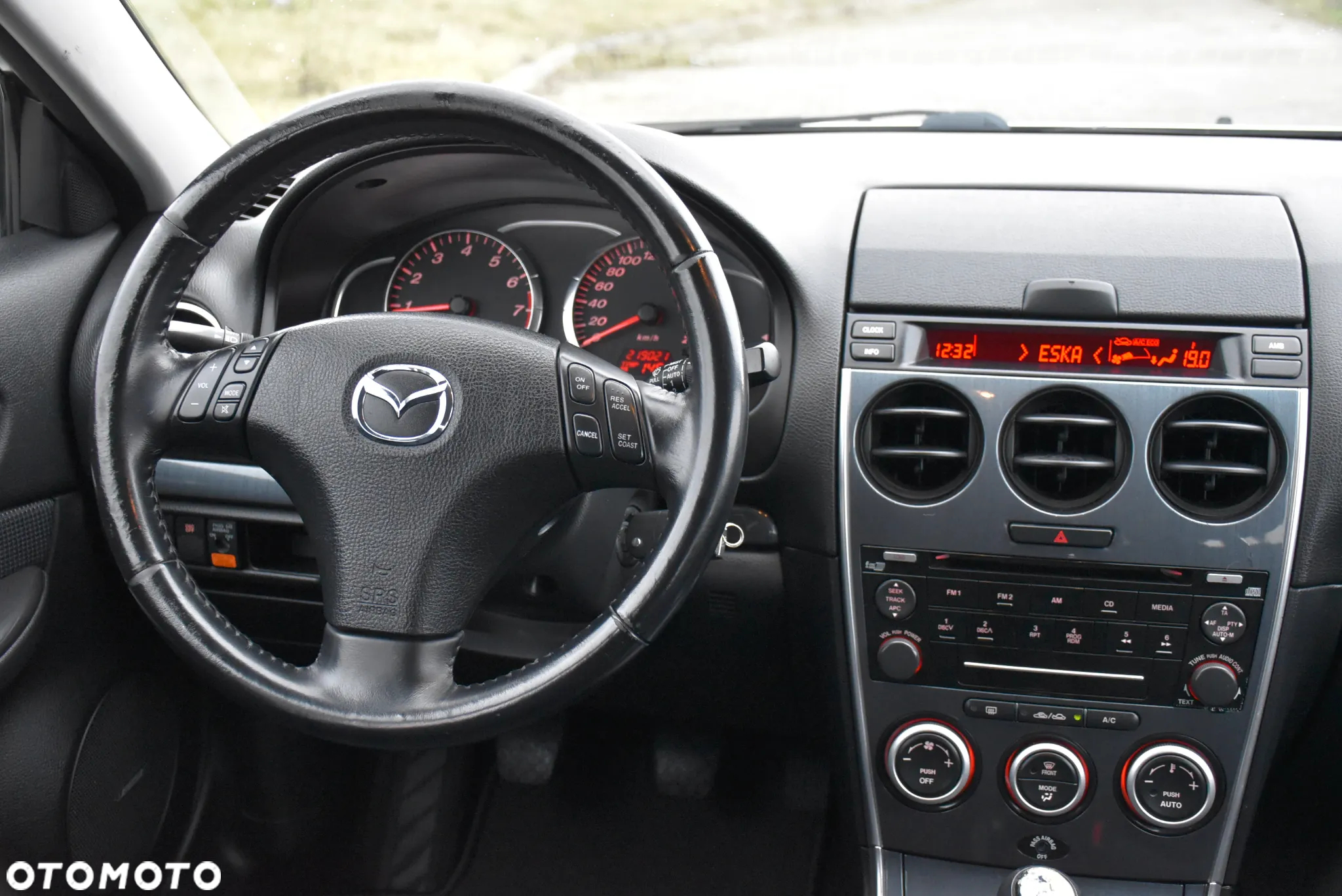 Mazda 6 2.0 Exclusive + - 20