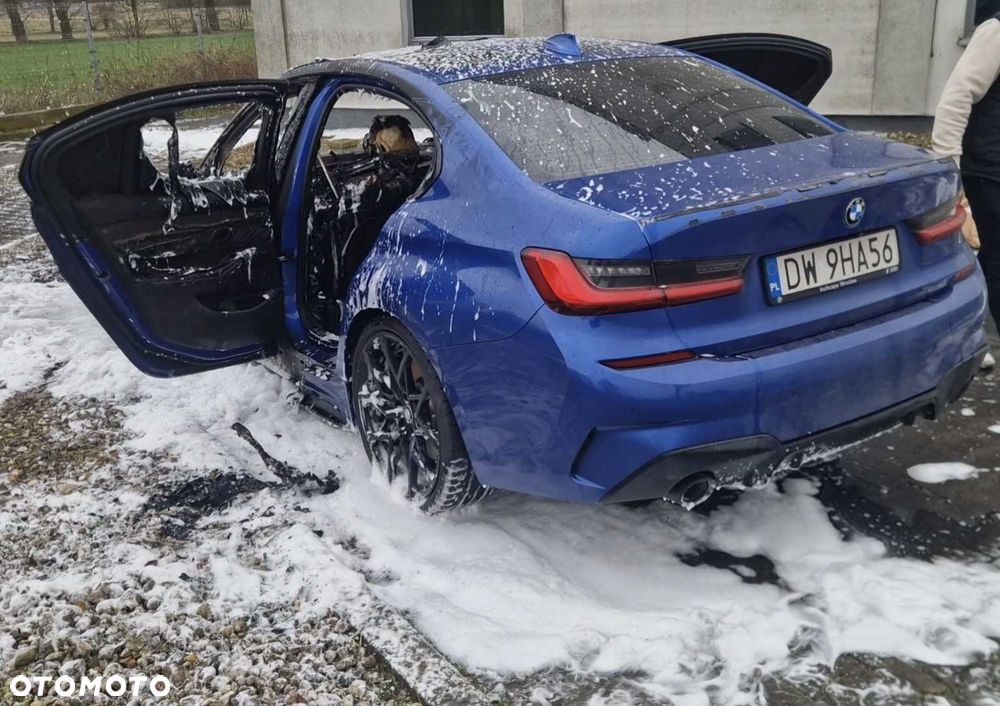 BMW Seria 3 - 1