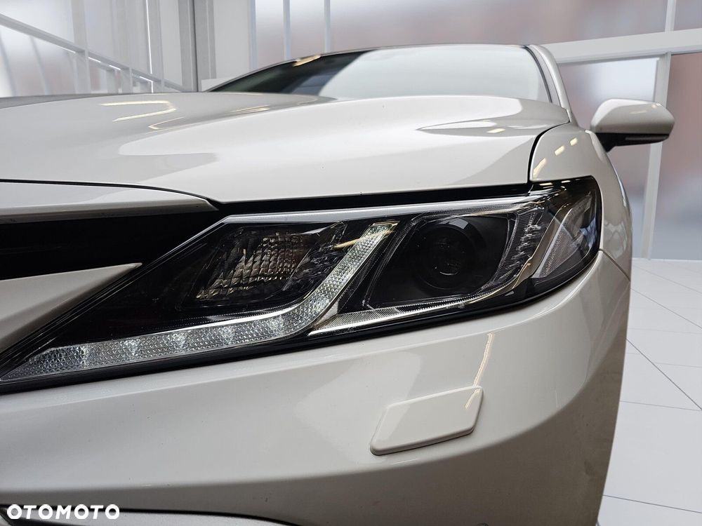 Toyota Camry 2.5 Hybrid Prestige CVT - 33