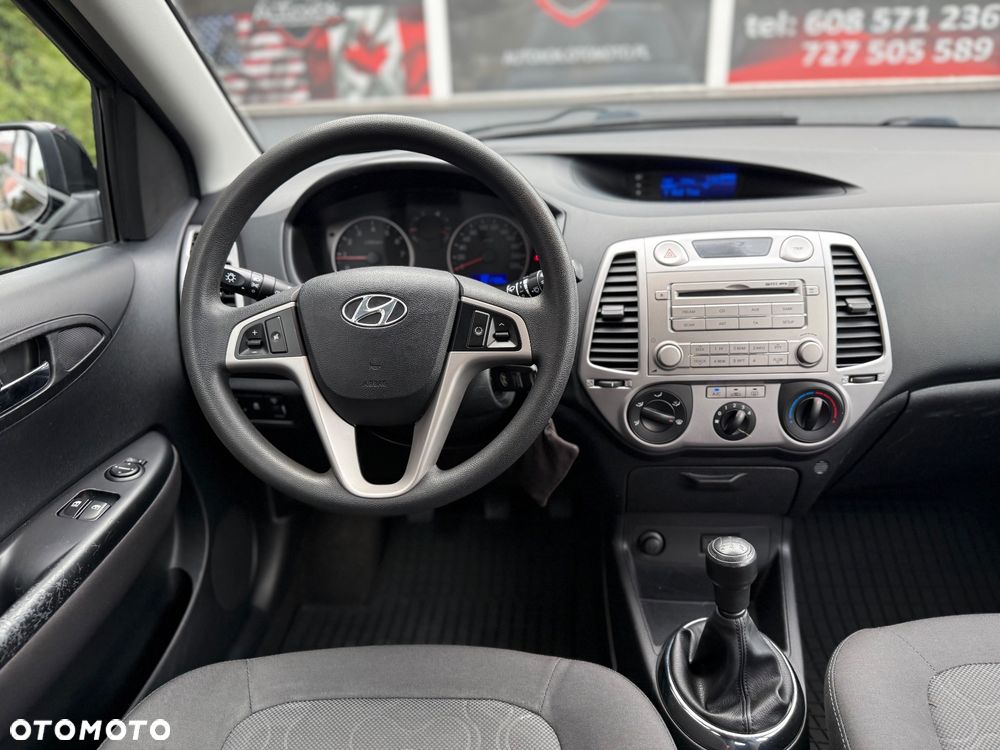 Hyundai i20 1.2 Edition Plus - 12