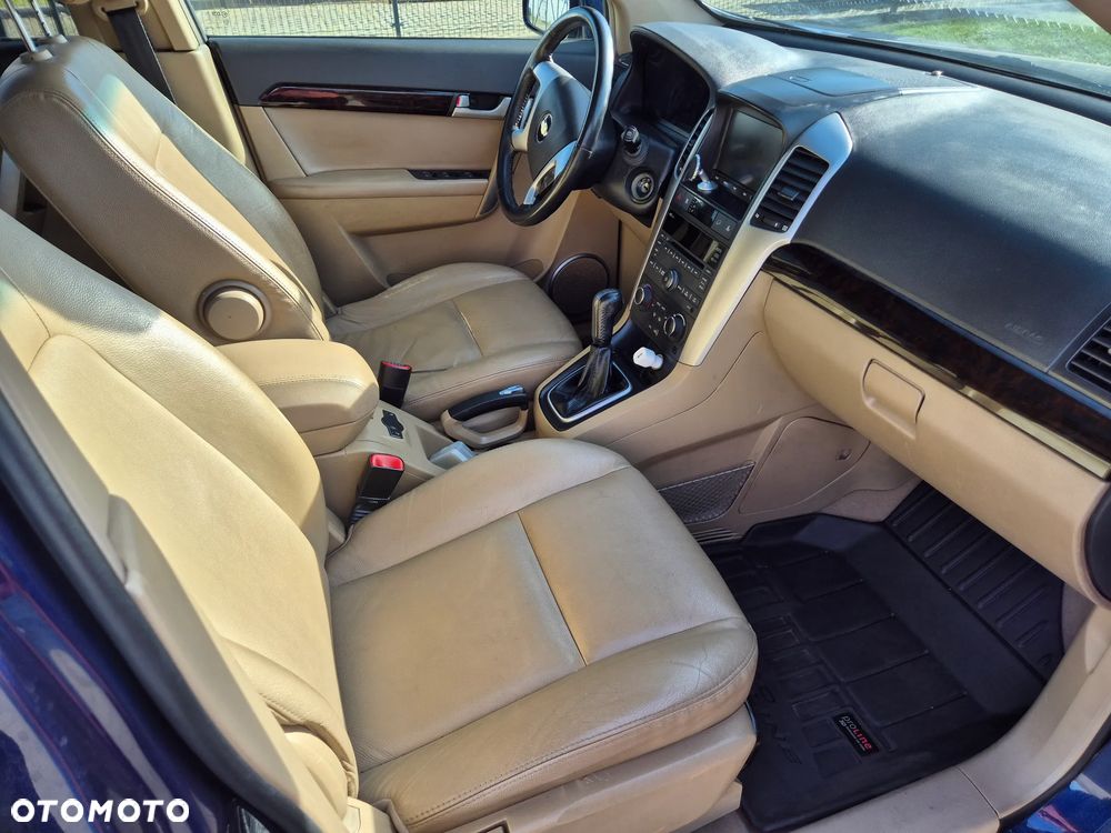 Chevrolet Captiva 2.0 d High - 7