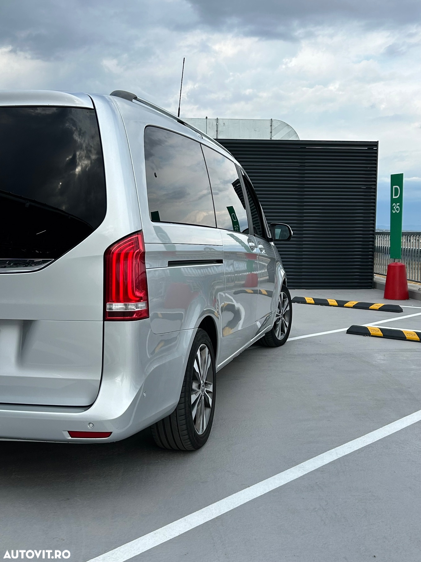 Mercedes-Benz V 250 BlueTEC Aut. Long Avantgarde - 23