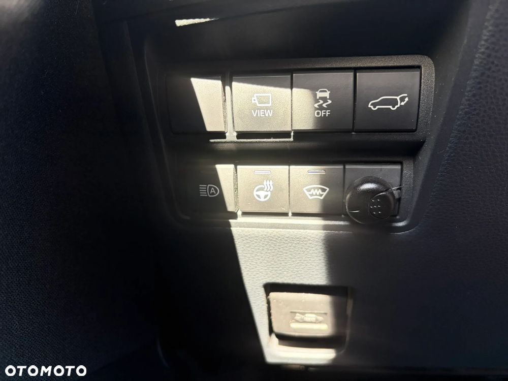 Toyota Yaris Cross - 13
