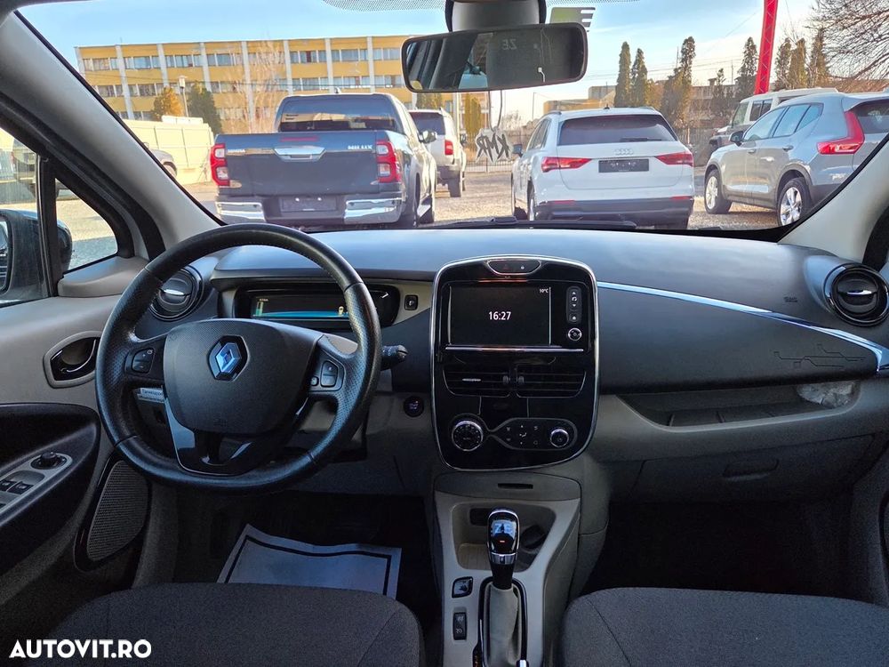 Renault ZOE - 15