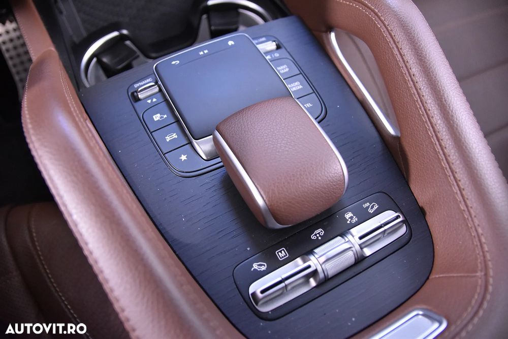 Mercedes-Benz GLS - 20