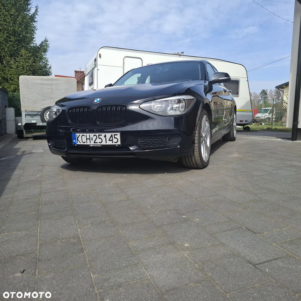 BMW Seria 1 116i - 23