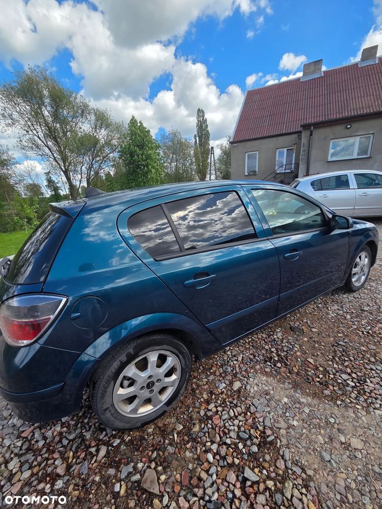 Opel Astra 1.4 111 - 9