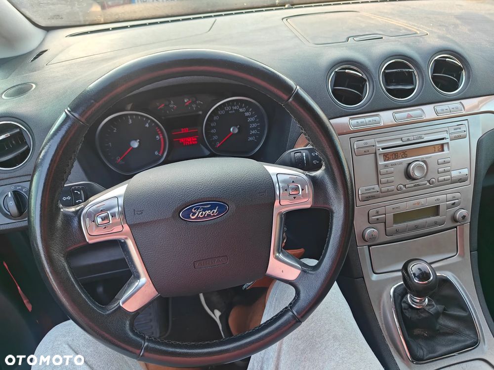 Ford S-Max 2.0 TDCi DPF Champions Edition - 8