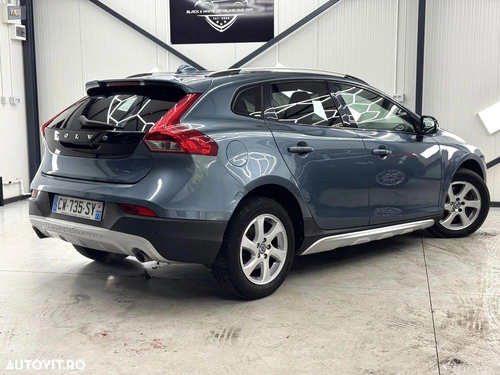 Volvo V40 D3 Geartronic Momentum - 14