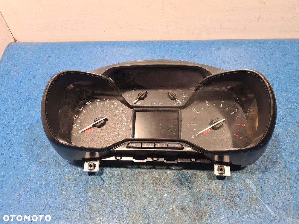 CITROEN C3 III LIFT 1.2T AUTOMAT LICZNIK 9855428580 - 10