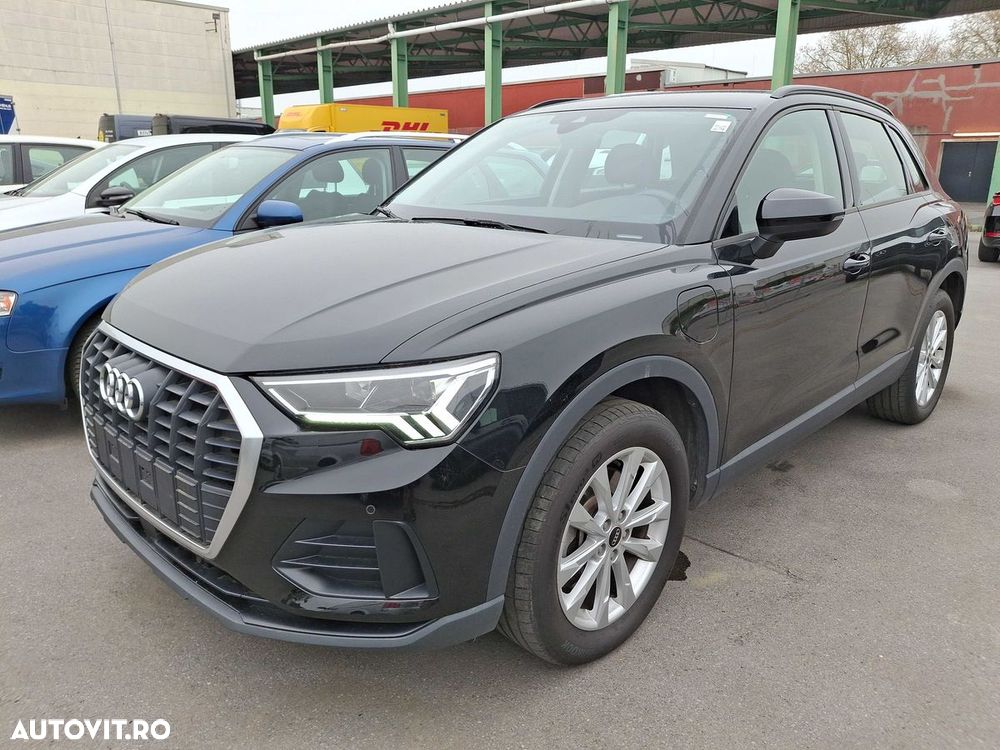 Audi Q3 45 TFSIe S tronic - 2