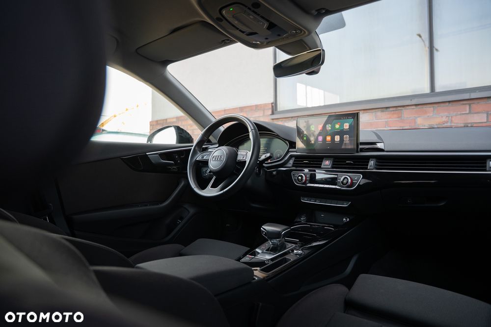 Audi A5 ver-sportback-40-tfsi-s-tronic-sport - 28