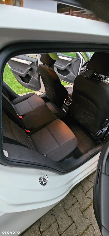Skoda Octavia 2.0 TDI Edition - 6