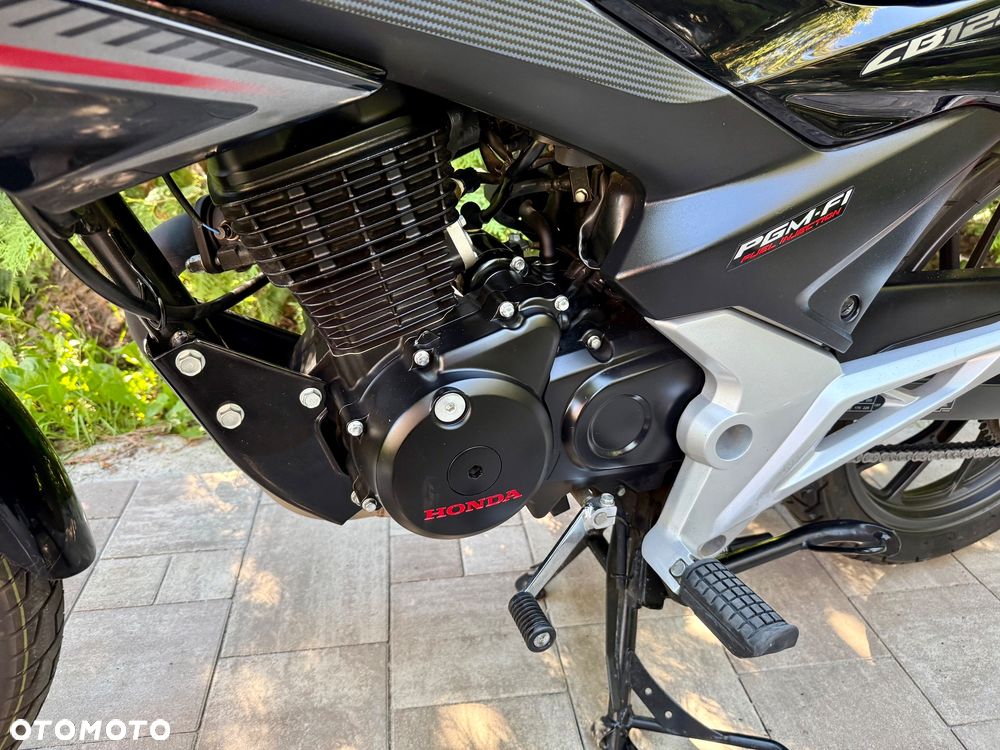 Honda CBF - 9