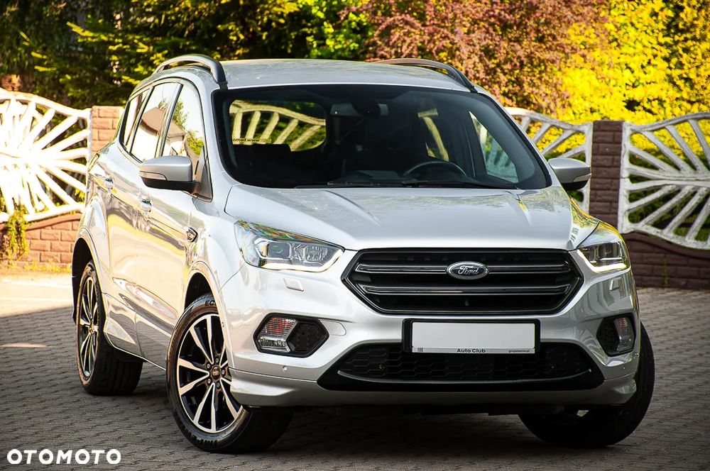 Ford Kuga 1.5 EcoBoost FWD ST-Line ASS MMT6 - 34