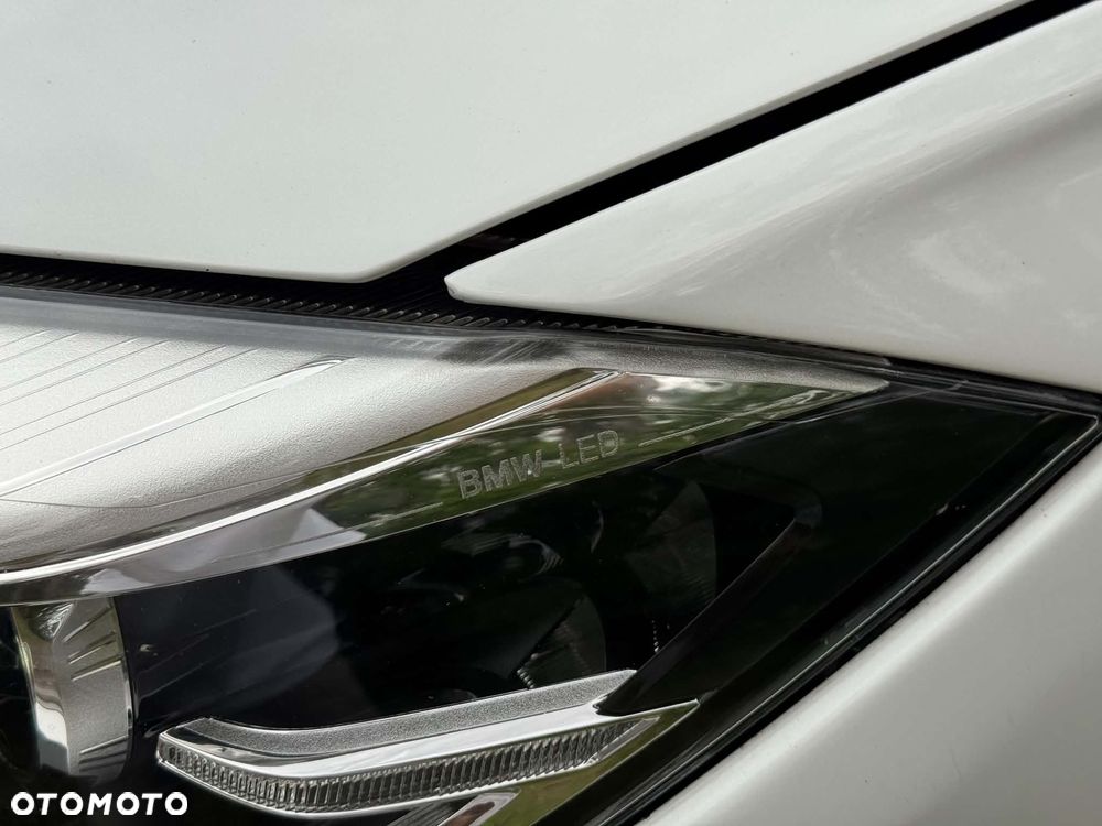 BMW 3GT 318d Sport Line - 15