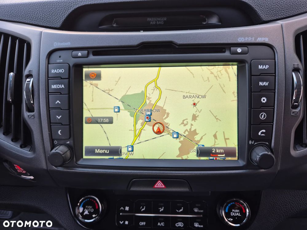 Kia Sportage 2.0 CRDI XL - 13