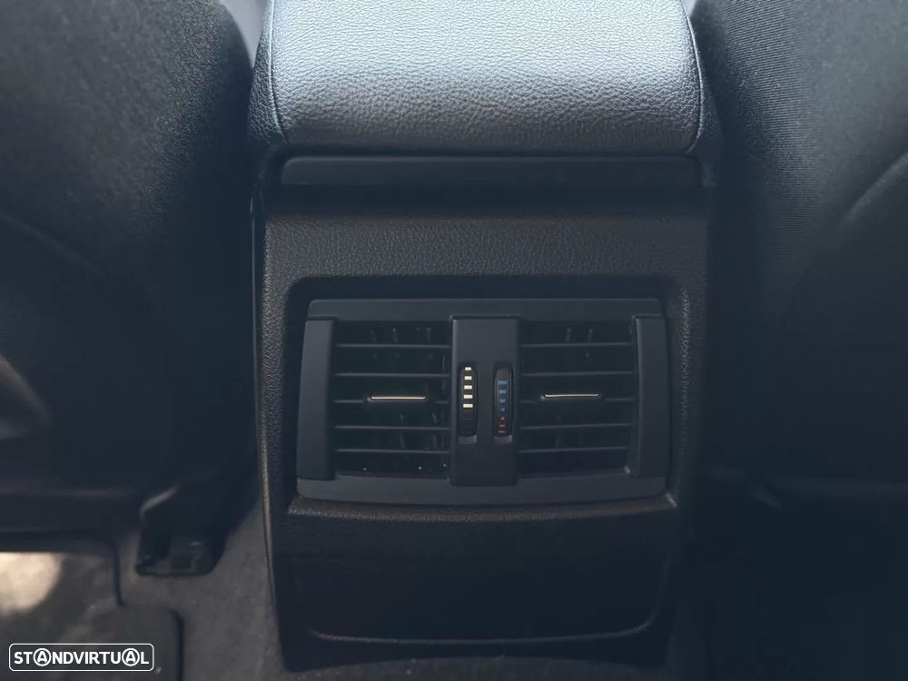 BMW 120 d Urban Line - 41