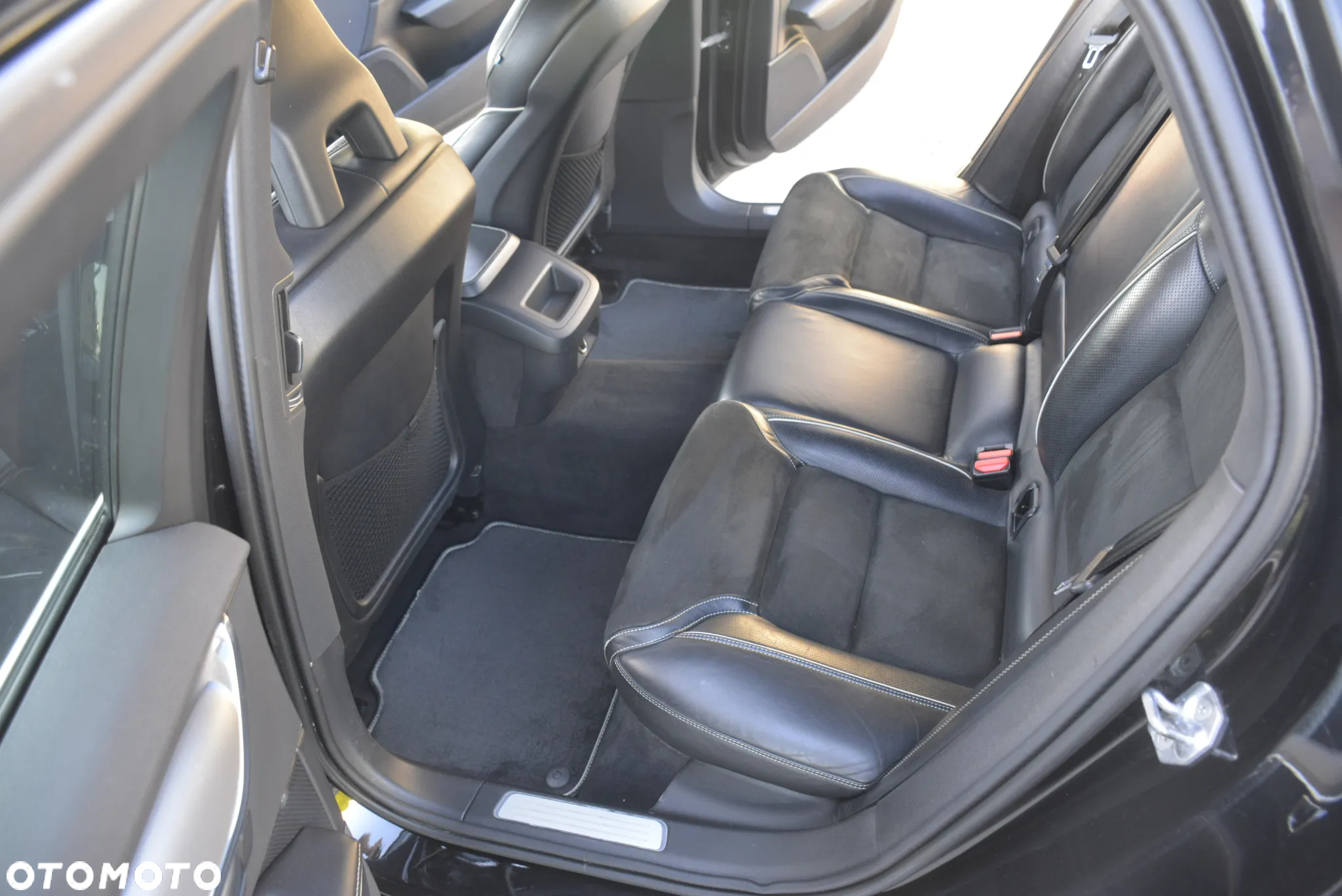 Volvo S90 D4 Geartronic R Design - 16