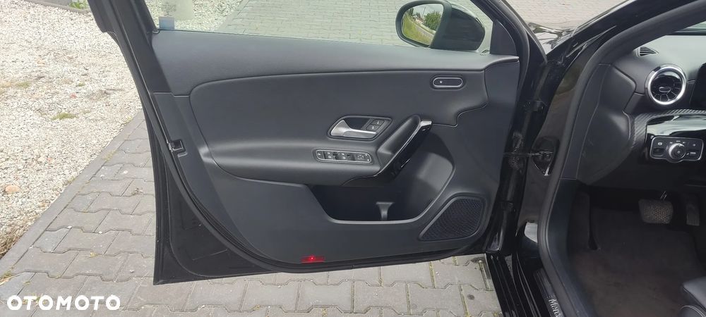 Mercedes-Benz Klasa A 180 d 7G-DCT Style - 30