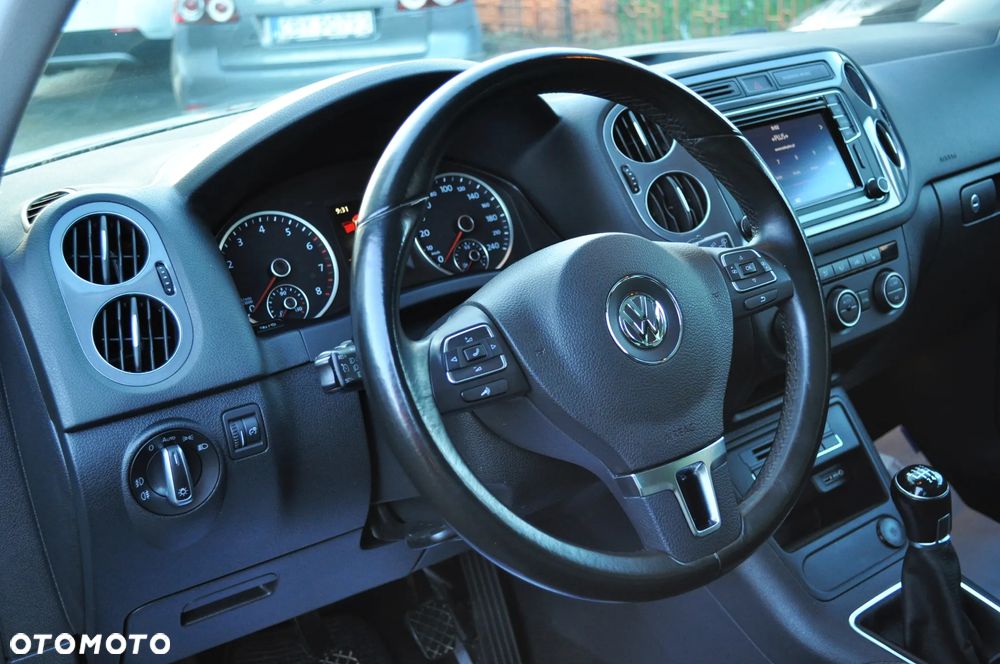 Volkswagen Tiguan 1.4 TSI BlueMotion Technology Lounge Sport & Style - 19