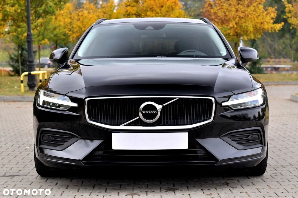 Volvo V60 D3 Momentum Pro - 4