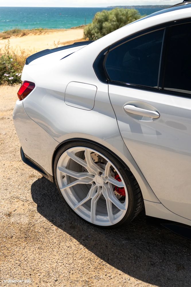 BMW M3 Competition M xDrive - 4