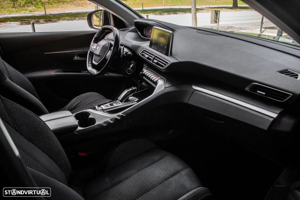 Peugeot 5008 BlueHDI 130 EAT8 Active - 21