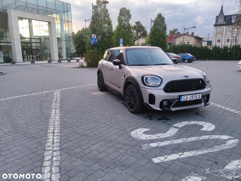 MINI Countryman Cooper SE ALL4 - 3
