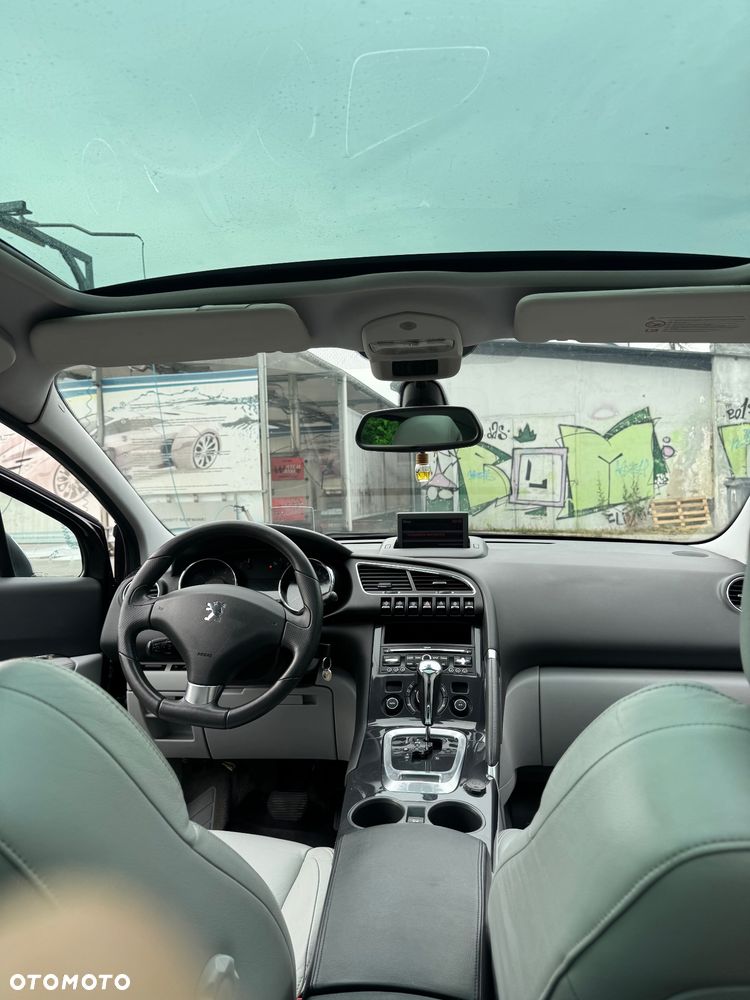 Peugeot 3008 1.6 Allure - 25
