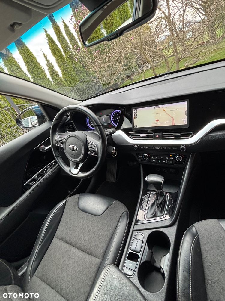 Kia Niro - 17