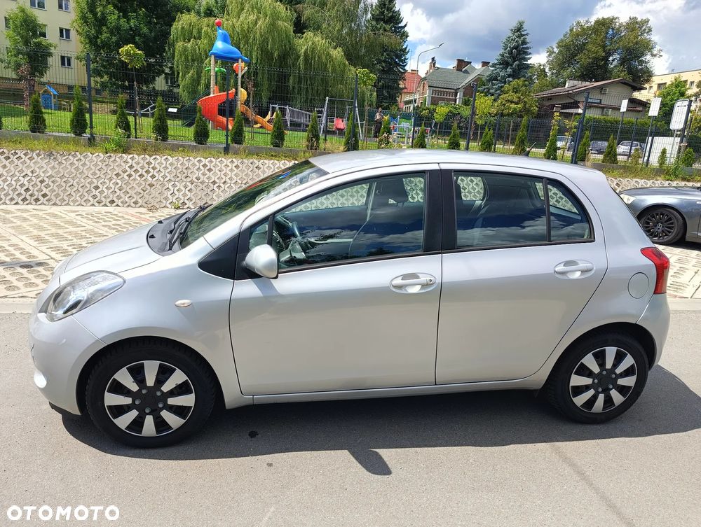 Toyota Yaris 1.3 Edition - 11