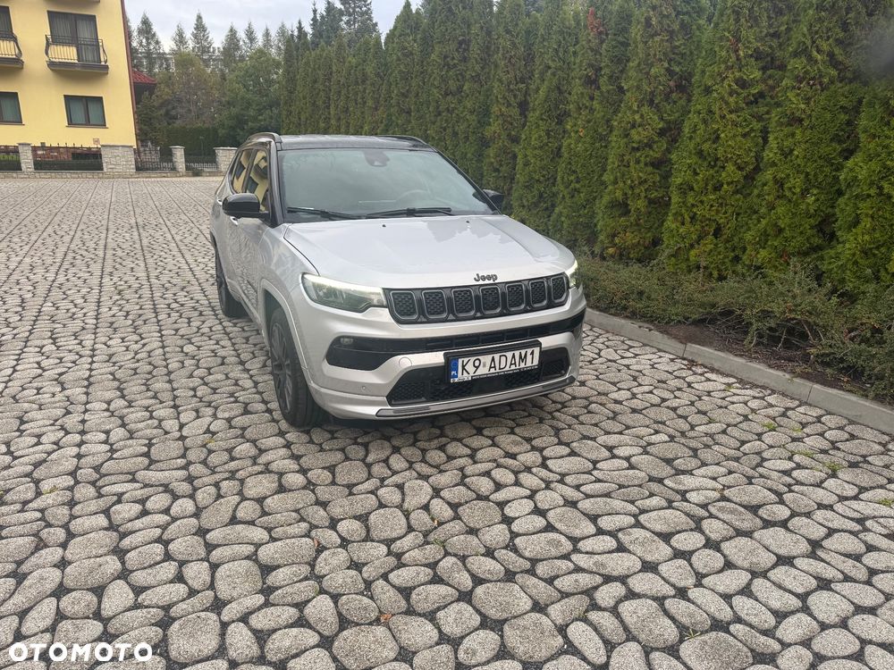 Jeep Compass - 10