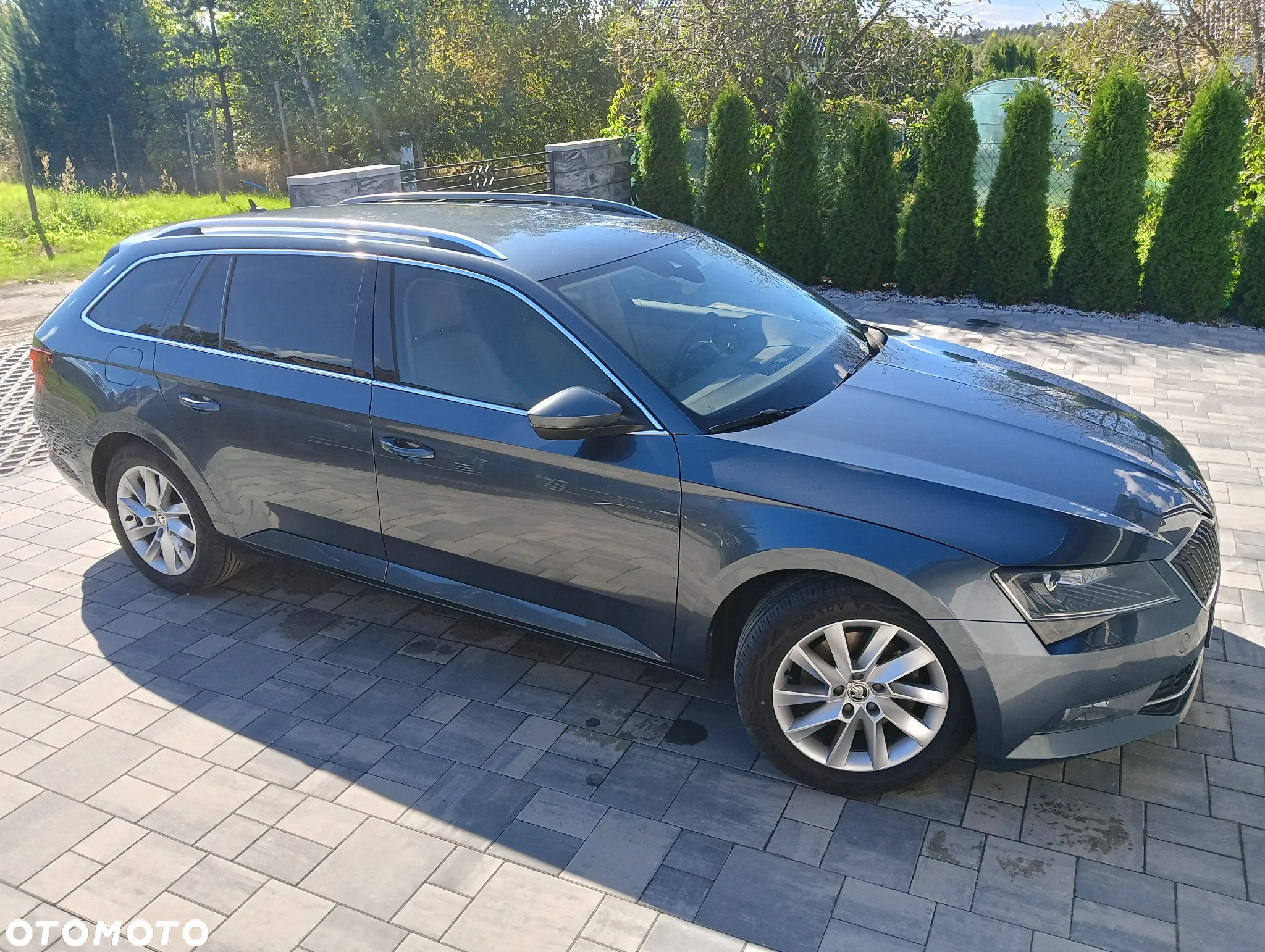 Skoda Superb 2.0 TDI Style DSG - 24