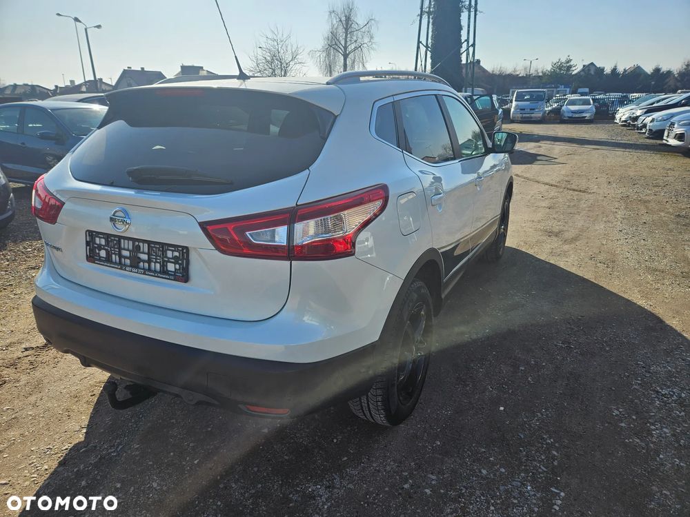 Nissan Qashqai 1.2 DIG-T 360 - 4