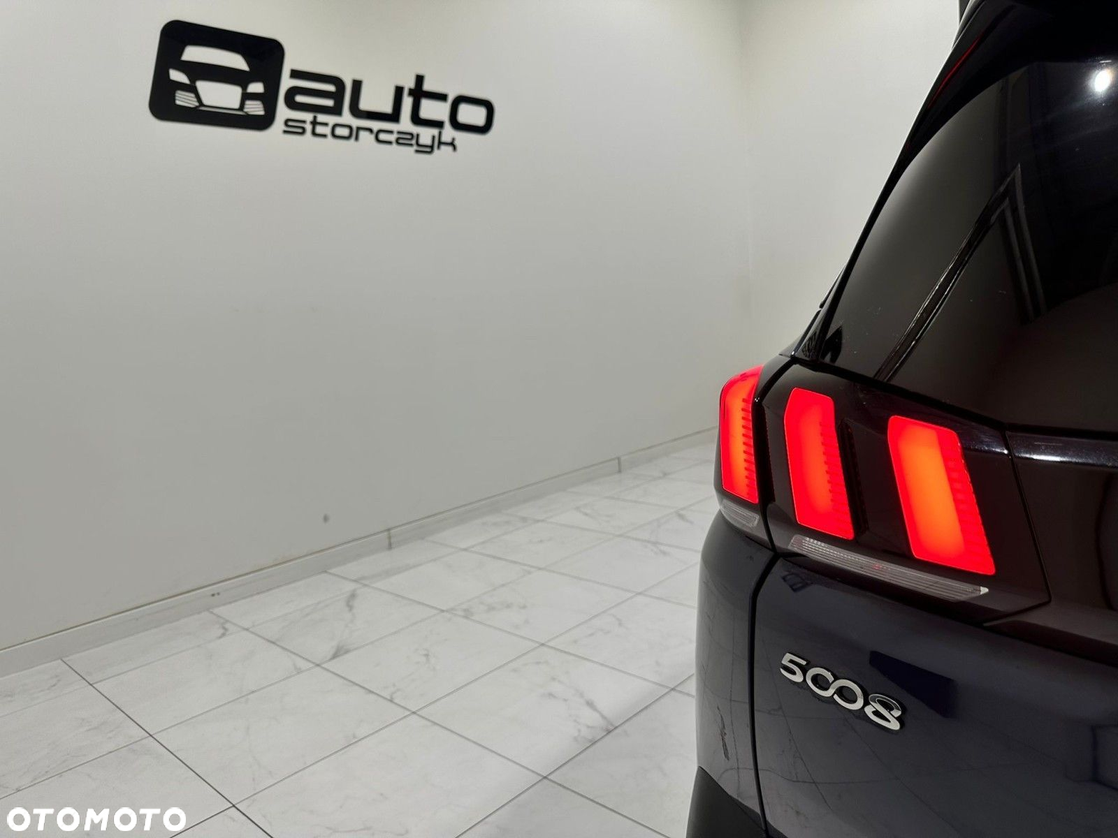 Peugeot 5008 - 26